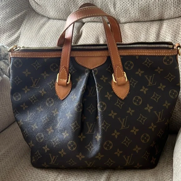 AUTHENTIC LV PALMERO MM BAG - Picture 2 of 14